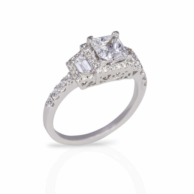  Fashionably Elegant Three Stone Diamond Engagement Ring Set In 14k 
