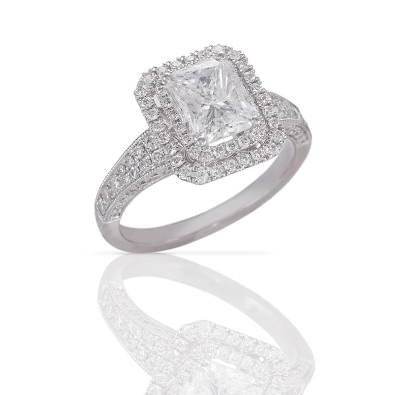  Breathtaking Radiant Engagement Ring 18k 